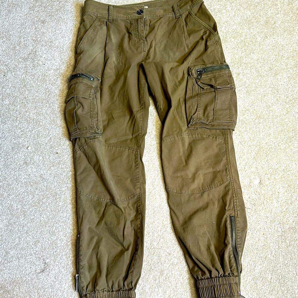Burberry Brit, Size 4 Cargo Pants (Olive/Army Green)